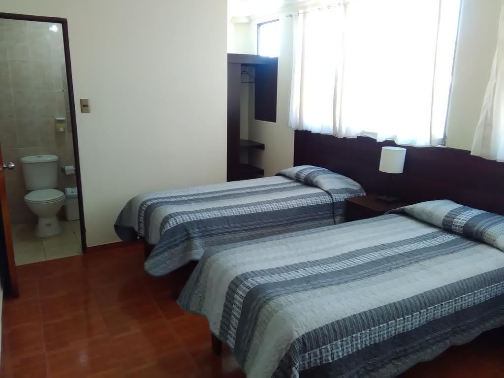 Hostal El Loa Calama Exteriör bild
