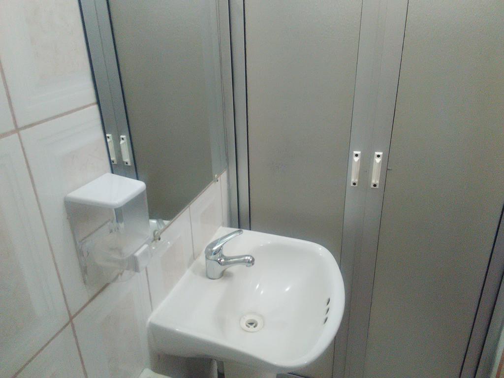 Hostal El Loa Calama Exteriör bild